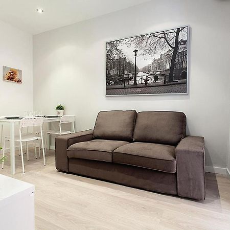 Miquel Angel - Apartments Next To Camp Nou Барселона Екстериор снимка
