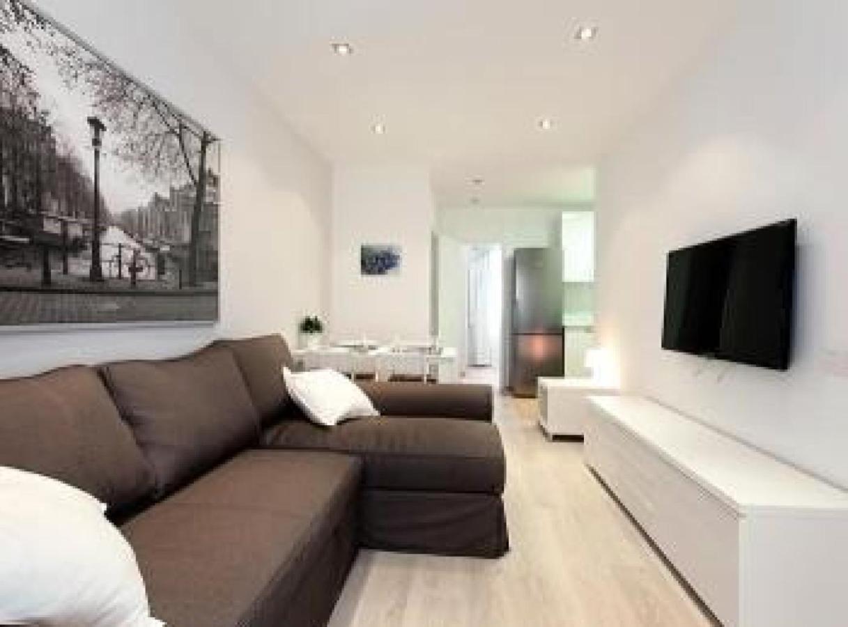 Miquel Angel - Apartments Next To Camp Nou Барселона Екстериор снимка